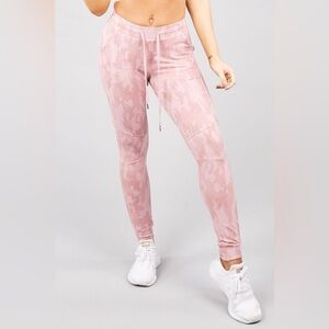 buffbunny jasmine mauve camo joggers